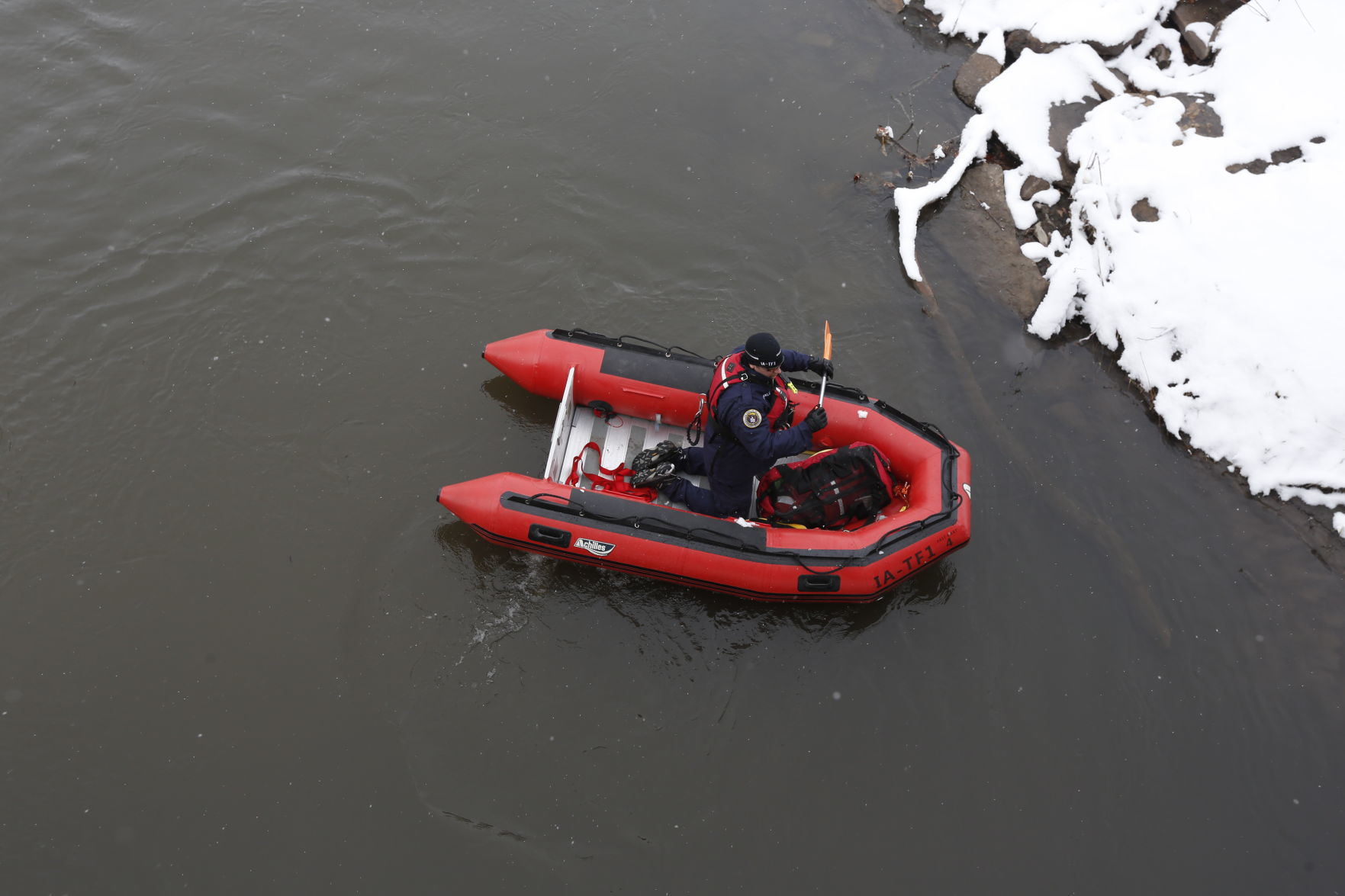 040918mp-Jake-Wilson-search-35